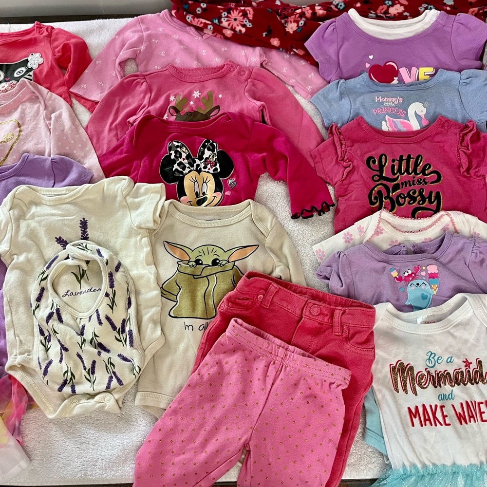 Lot of baby girl clothes Size 3-6M excellent condition 34 pieces included